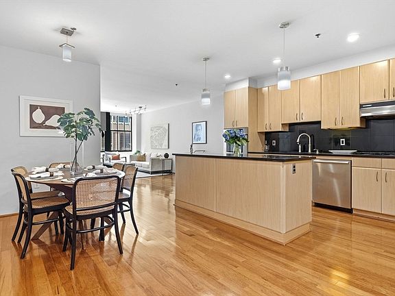 5th image of 9 W Broadway #322