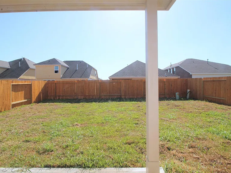 3419 Hughes Meadow Way — Photo 34