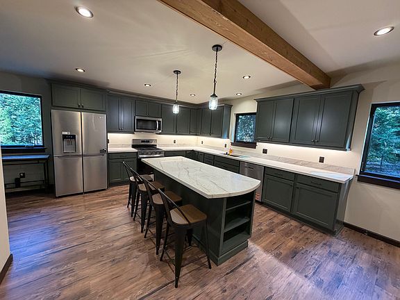 4th image of 805 Bunker Dr