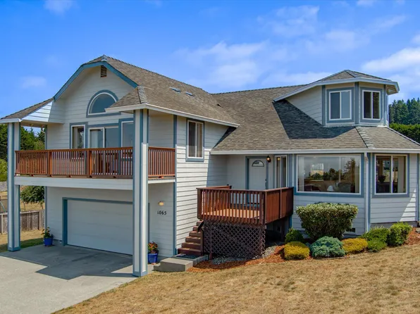 1065 Cameron Ct, McKinleyville, CA 95519