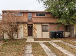 2746 Hunt Club Ln, Orlando, FL 32826