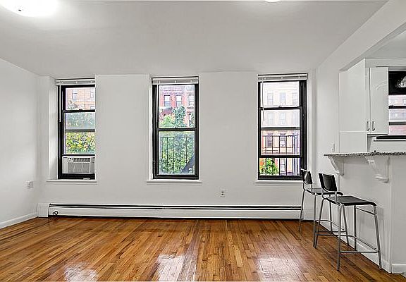 4th image of 2151 5th Ave APT 2A