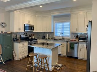 66 Ash St, Waltham, MA 02453