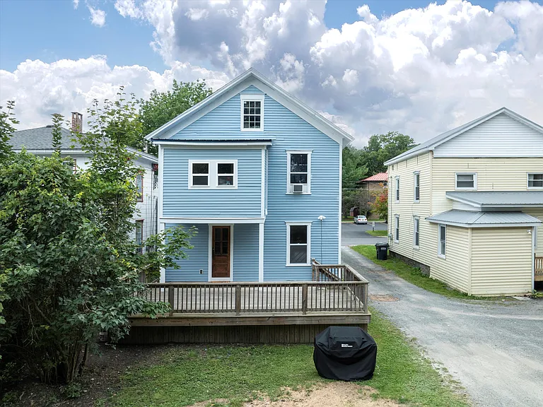 12 Academy St #A — Photo 37