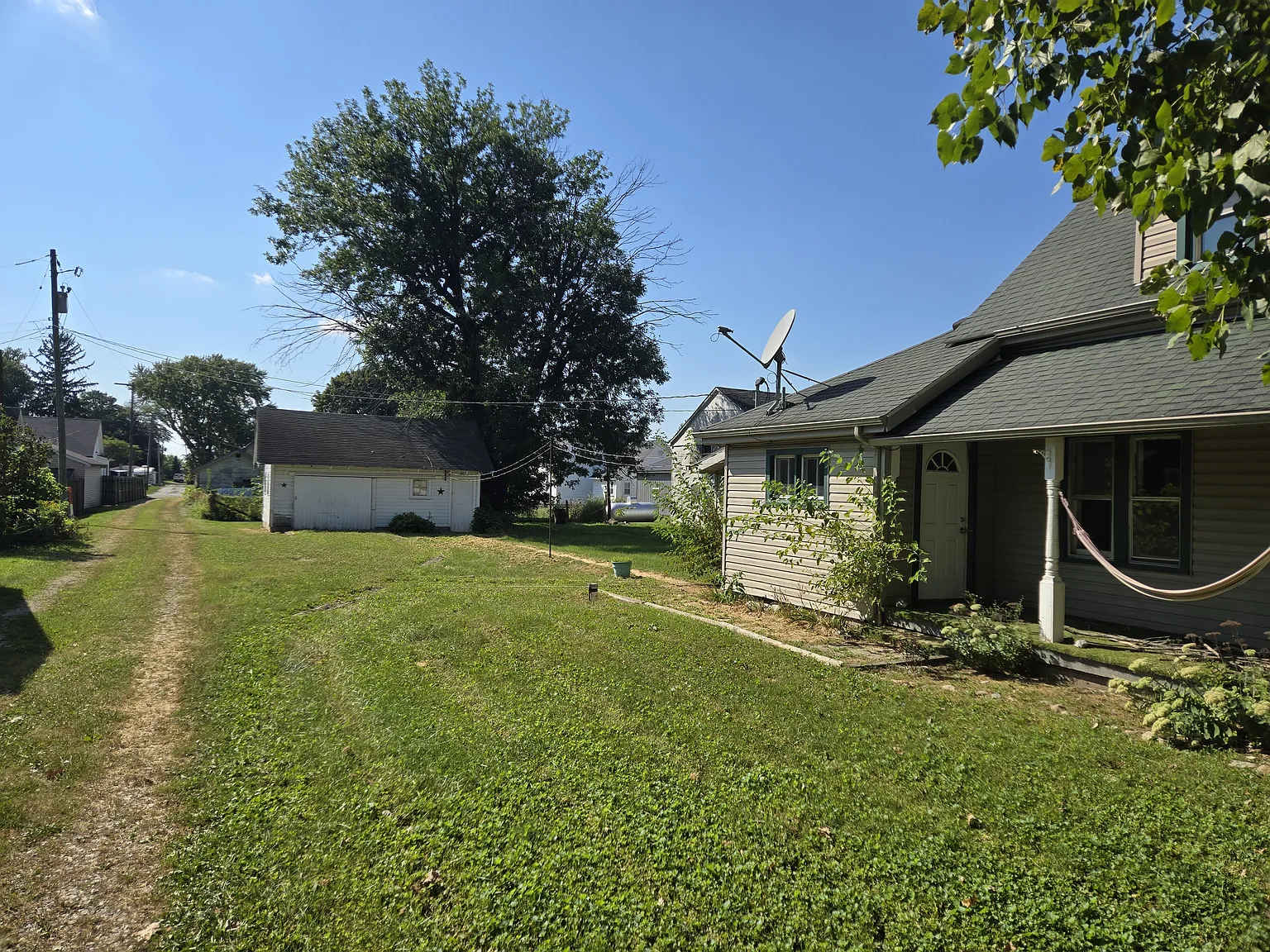 1 bed, 1104 sqft, $950 — Photo 3
