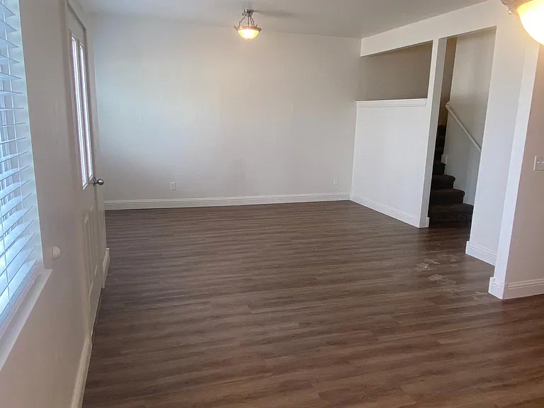 1587 N 565 W #104 — Photo 6