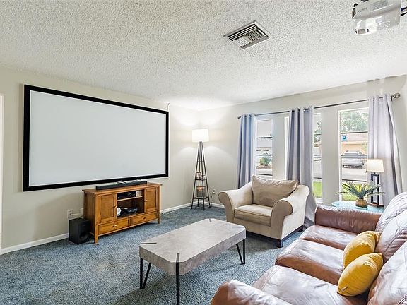 5th image of 1805 Hibiscus Ct N
