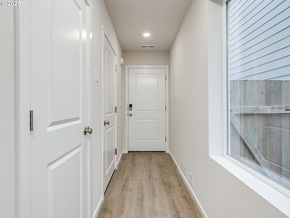 2nd image of 17722 SE Quarry Dr