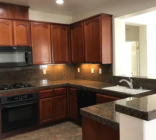 2195 Unbridled Ct — Photo 8