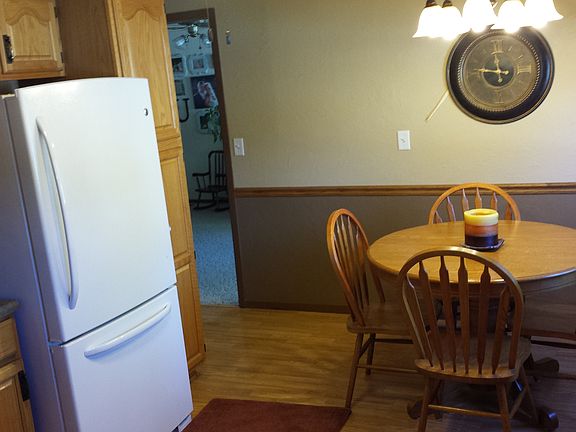 5th image of 103 McDermott Ct