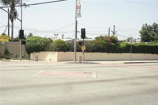 2nd image of 1422 E Rosecrans Ave Spc 11