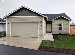 3790 East St, Springfield, OR 97478