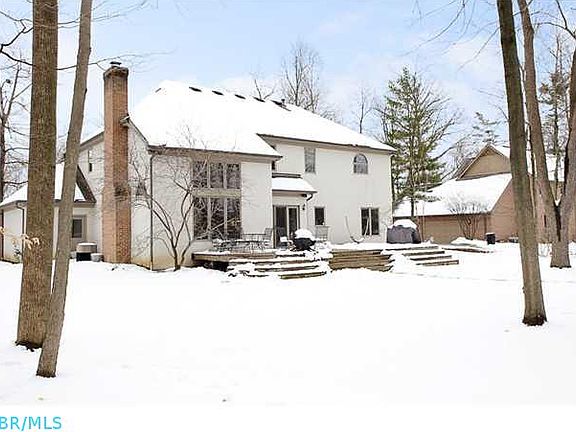 3rd image of 3596 Woodstone Dr