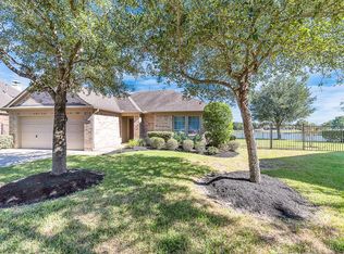 9534 Comstock Meadows Dr, Houston, TX 77095