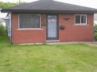 1409 Montie Rd, Lincoln Park, MI 48146