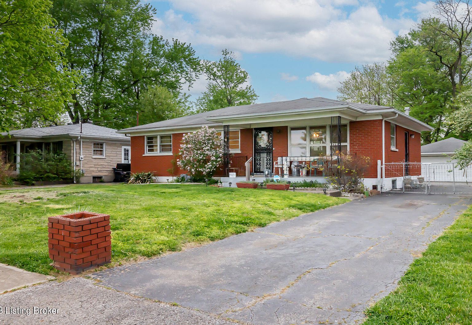 9903 Lower River Rd, Louisville, KY 40272 | Zillow