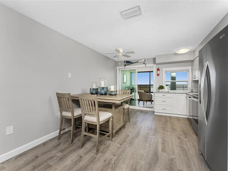 5041 N Beach Rd #4-A — Photo 3
