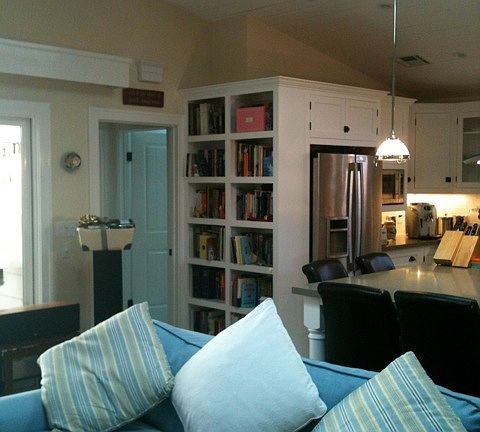 2nd image of 1180 Winthrop Ln