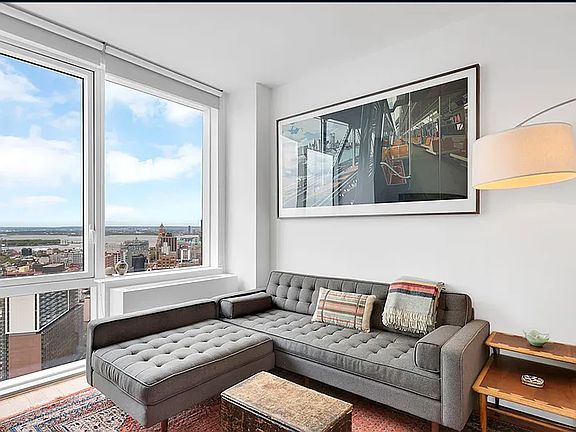 3rd image of 66 Rockwell Pl APT 40D