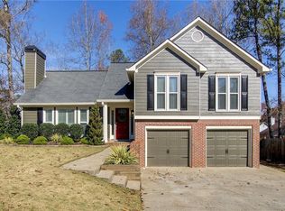 649 Radford Cir, Woodstock, GA 30188