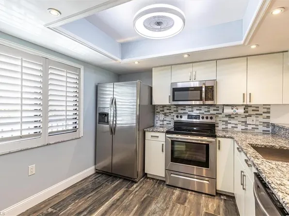 5709 Gage LN #F301, NAPLES, FL 34113