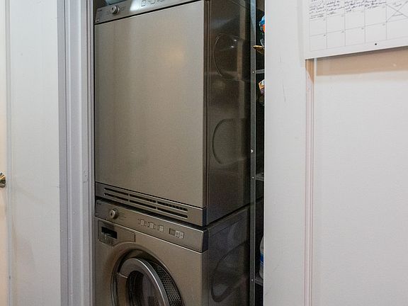 4th image of 111 Saint Marks Pl #8A