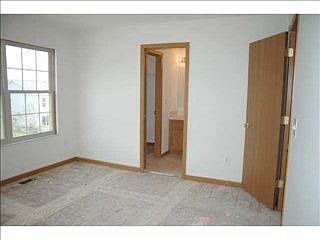 5th image of 2514 Anderley Ct