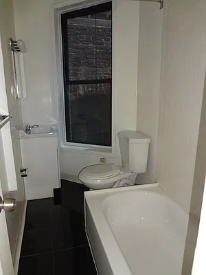 Rented by Steven Apuzzi LLC | media 34