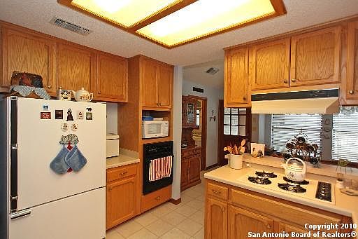 3rd image of 10925 PALOMA DR