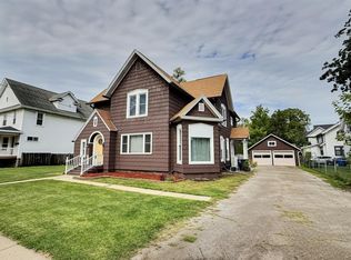 610 W Irving Ave, Oshkosh, WI 54901