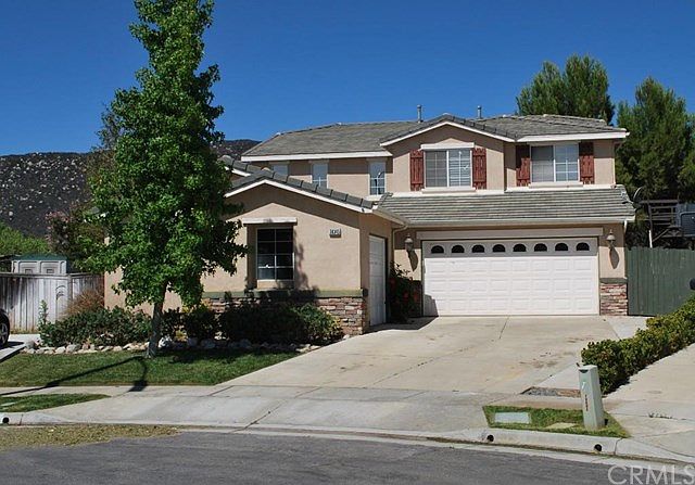 1st image of 38345 Maple Ct