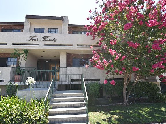 2nd image of 436 E Magnolia Blvd #206