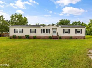 156 Jakes Dr, Rocky Point, NC 28457