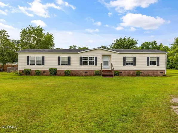 156 Jakes Drive, Rocky Point, NC 28457