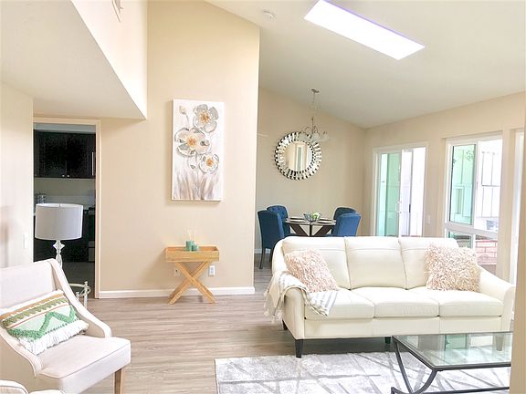 5th image of 3755 Vista Campana N Unit 26