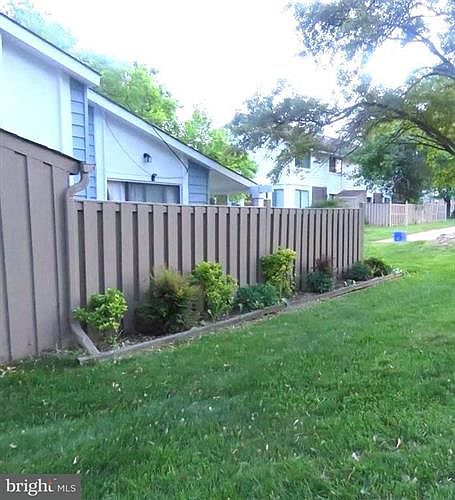 2nd image of 18523 Bay Leaf Way