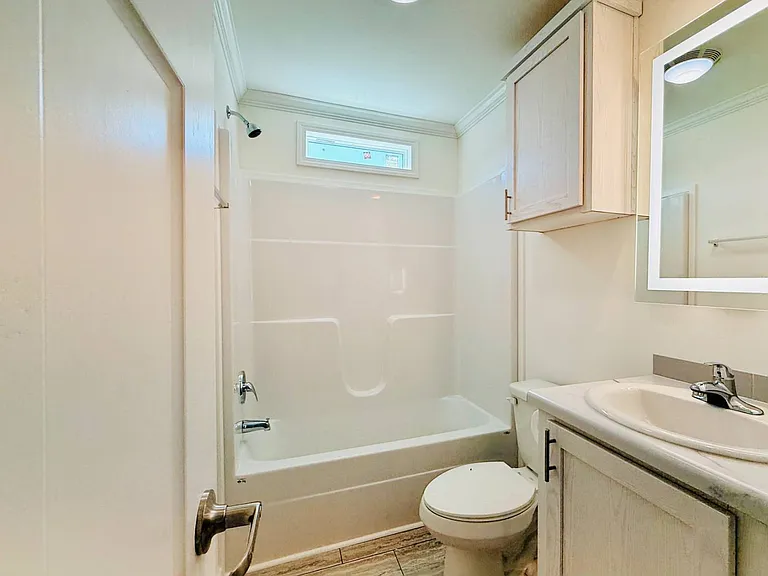 1013 Ohio St SE #54 — Photo 15