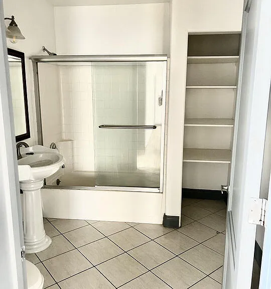 726 S Santa Fe Ave #203 — Photo 7