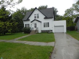 372 8th Ave N, Casselton, ND 58012