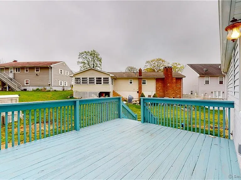 145 Rooster River Blvd — Photo 31