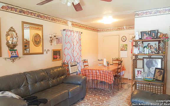 3rd image of 4923 Irma Ave
