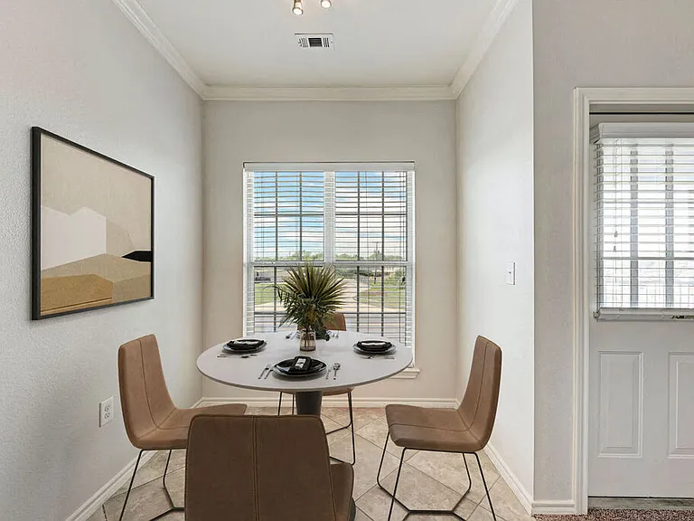 Riverhorse Ranch Apartments II — Photo 44