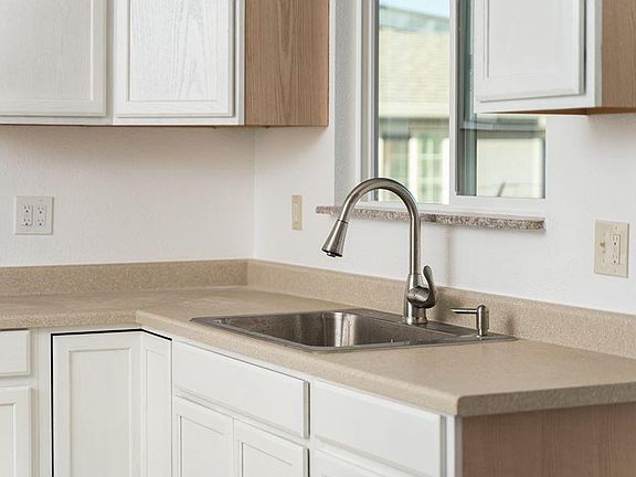4th image of 1294 E San Fernando St Unit 2