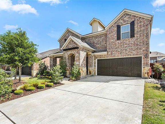 3rd image of 4009 Deer Lake Dr