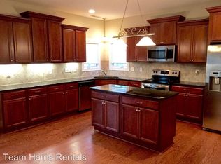 414 Rolling Pines Dr, Spring Lake, NC 28390