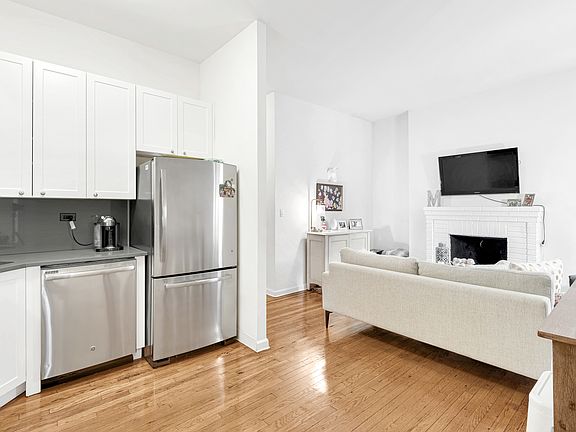 3rd image of 121 Madison Ave APT 5J