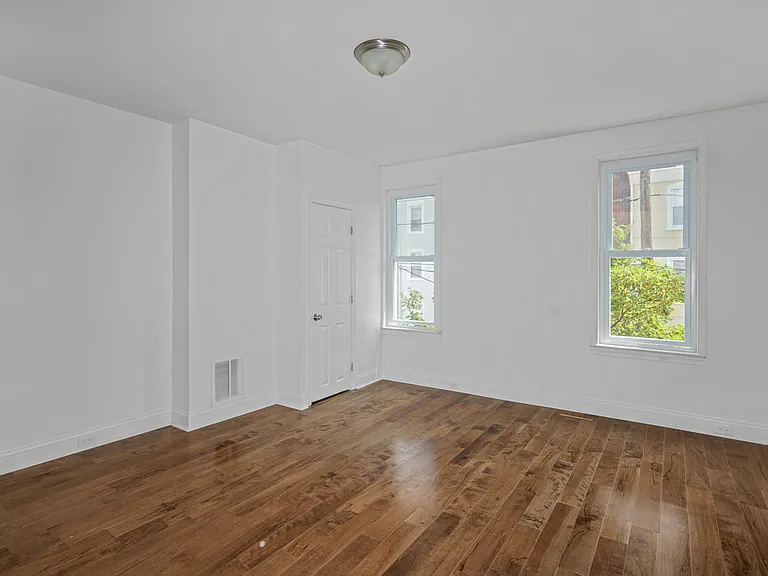 125 Ripka St — Photo 20
