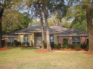 22 Rockwood Rd, Pensacola, FL 32514