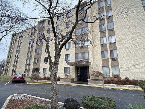 2nd image of 9745 S Karlov Ave APT 209