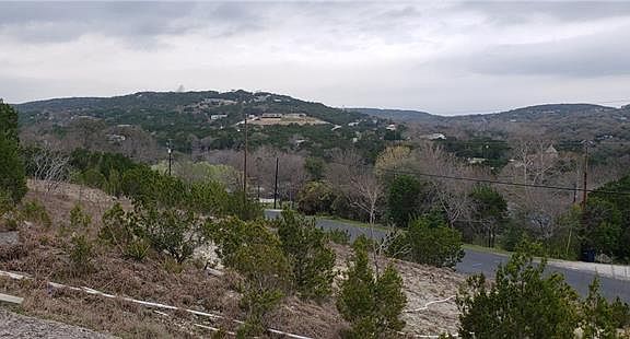 3rd image of 21301 Creekside Dr